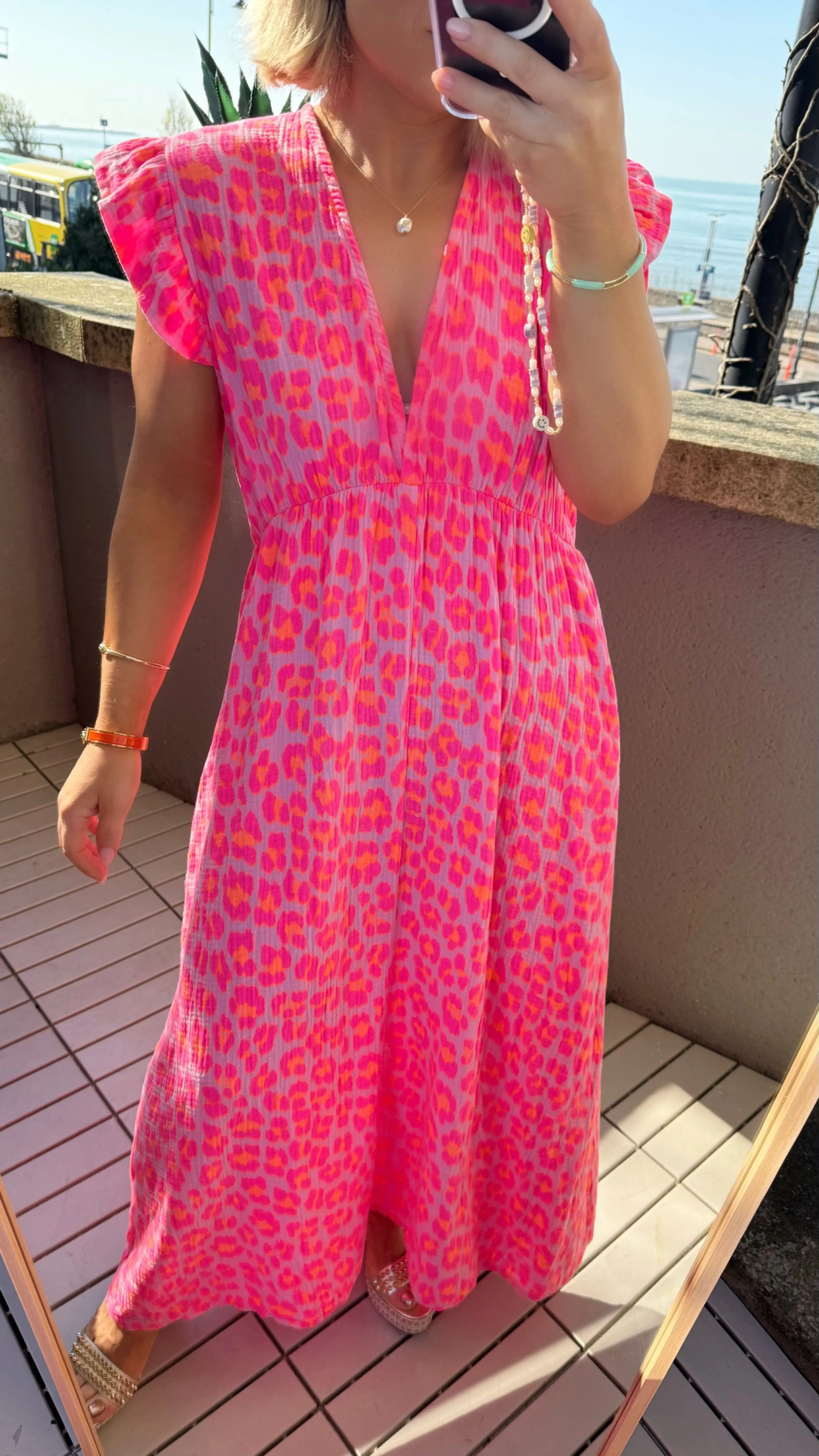 LILA ANIMAL PRINT DRESS - NEON PINK/LILAC